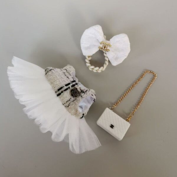 Ch*Nnel White Gauze Skirt Chanel Style Three-Piece Suit